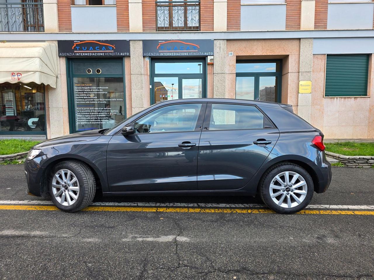 Audi A1 1.0 25 TFSI Business 2 TAGLI #8183