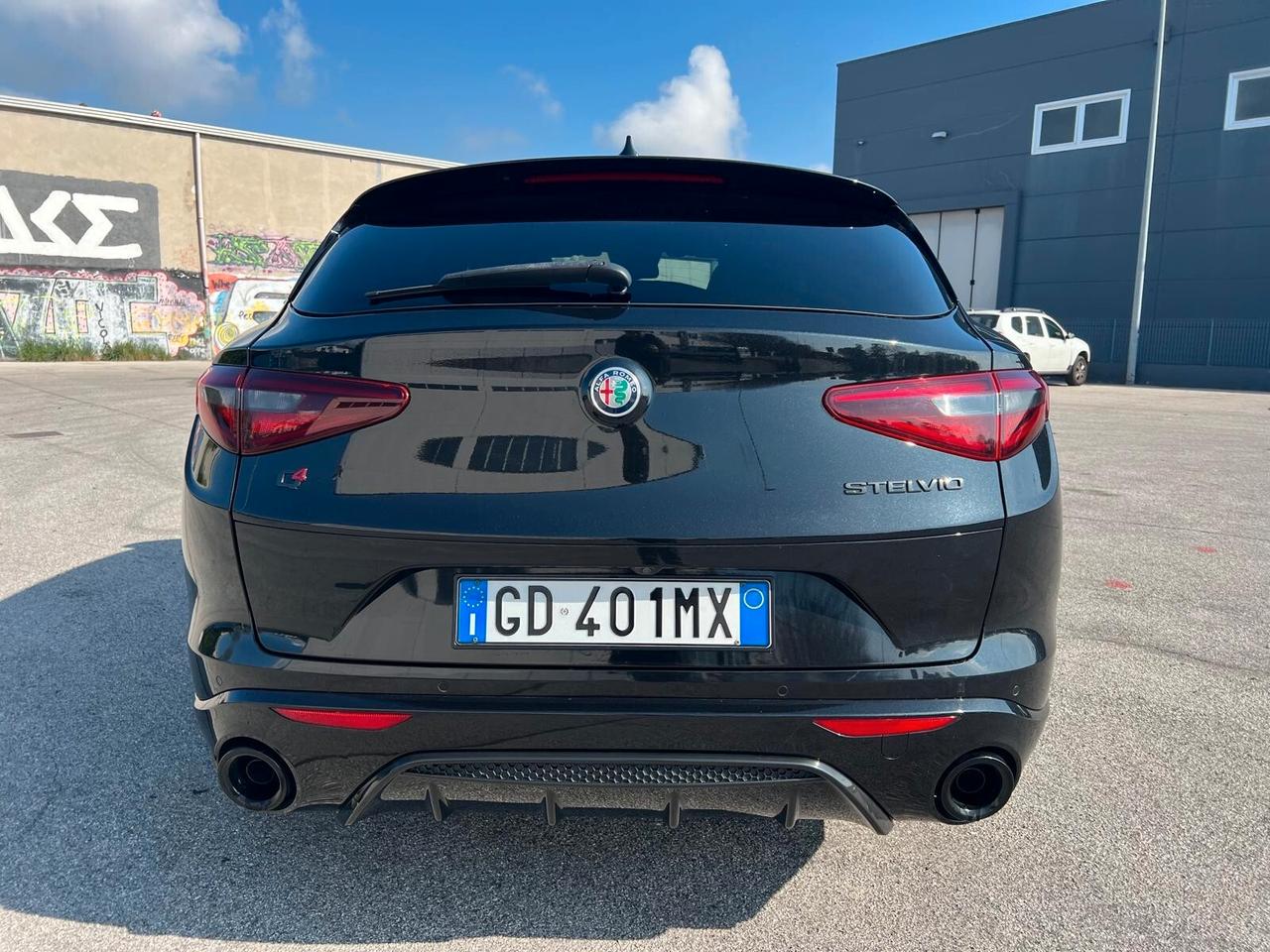 Alfa Romeo Stelvio 2.2 Turbodiesel 210 CV AT8 Q4 Veloce Tì