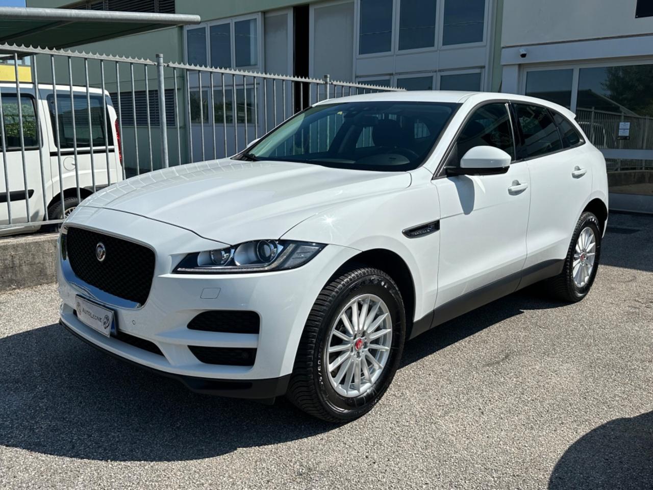 Jaguar F-Pace 2.0 D 180 CV AWD aut. Prestige