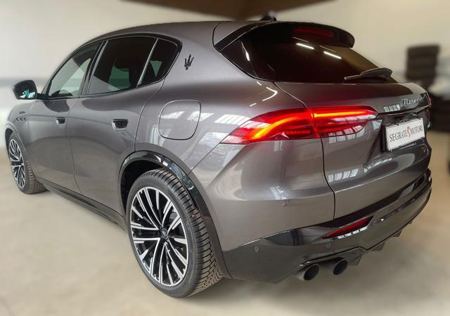 MASERATI Grecale MHEV 330 CV AWD Modena
