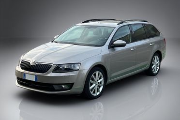 SKODA Octavia 1.4 TSI DSG Wagon Executive G-Tec