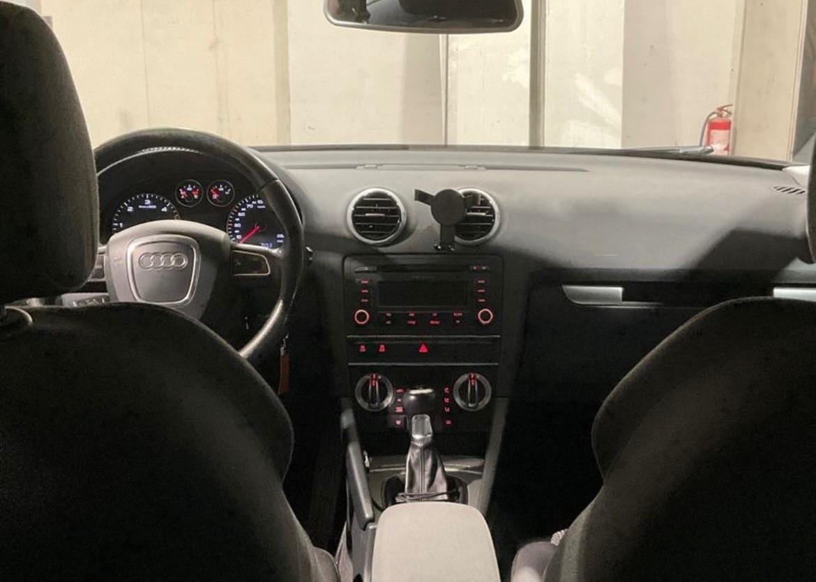 Audi A3 1.6 TDI 105 CV CR Ambiente