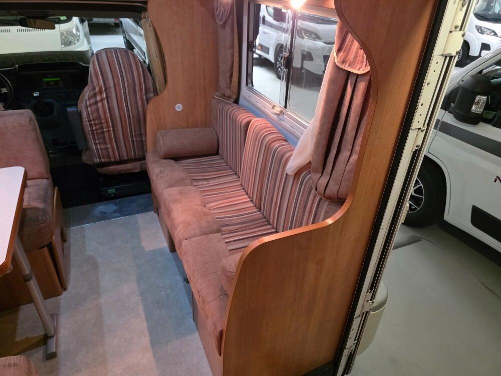 CAMPER LAIKA X 700