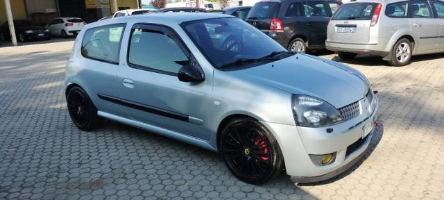 Renault Clio 2.0 16v Sport 3p