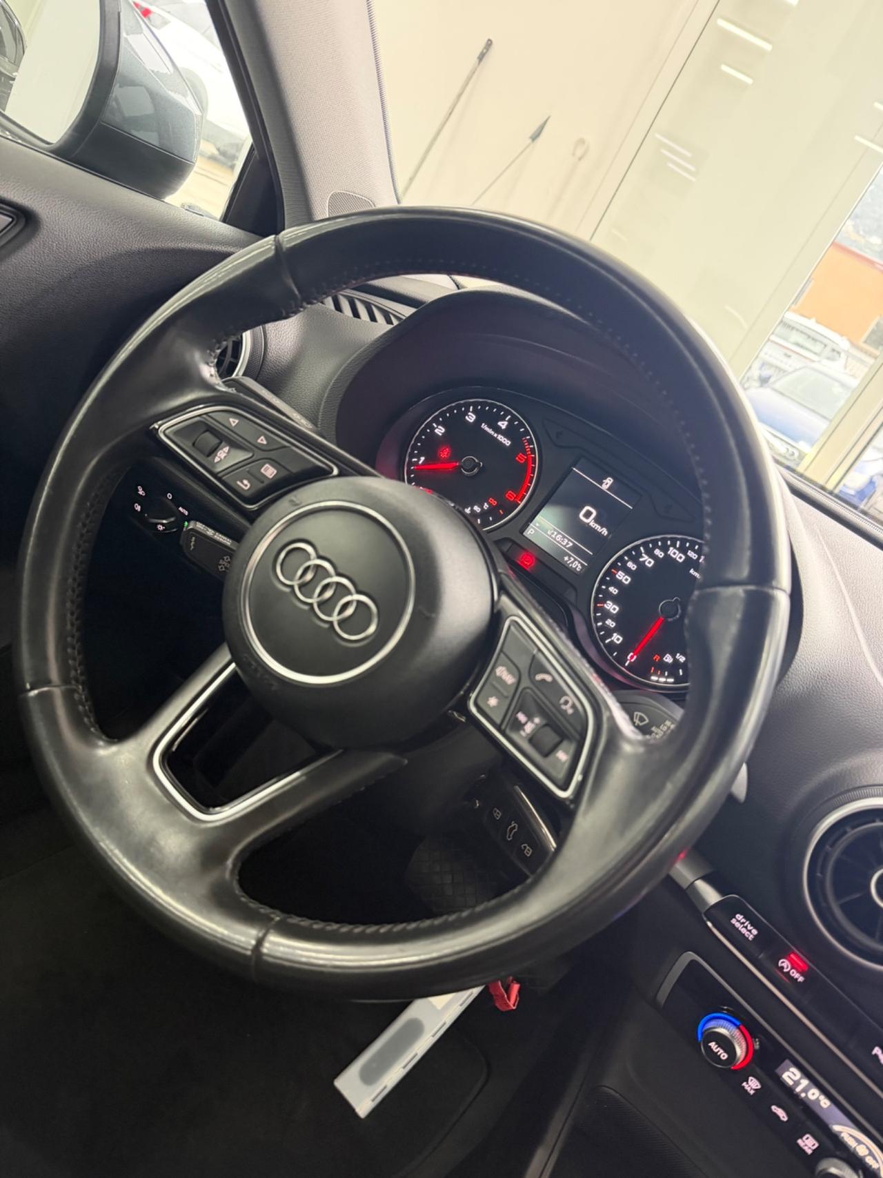 Audi A3 SPB 2.0 TDI S tronic Sport FINANZIABILE