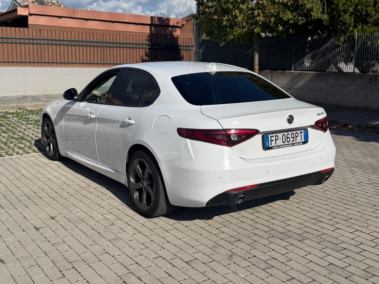 Alfa Romeo Giulia 2.2 180 CV AT8 Super