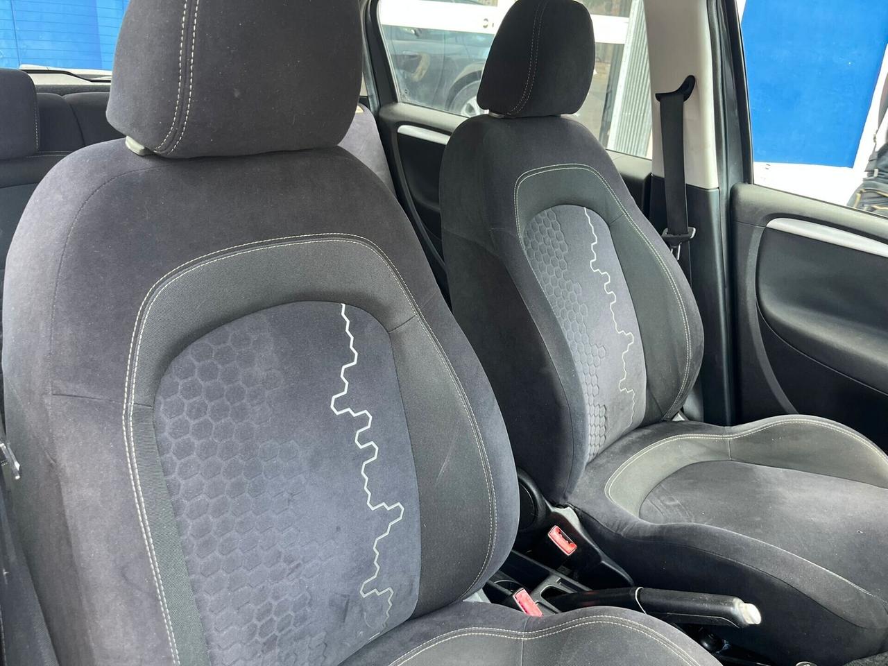FIAT PUNTO LOUNGE 1.2 BENZ-GPL TAGLIANDI FIAT PERFETTA
