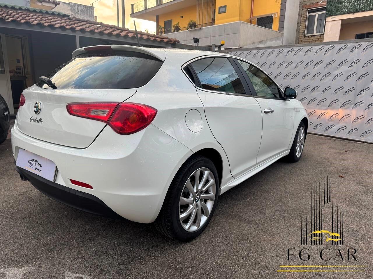 Alfa Romeo Giulietta 1.6 JTDm-2 105 CV Distinctive 2014