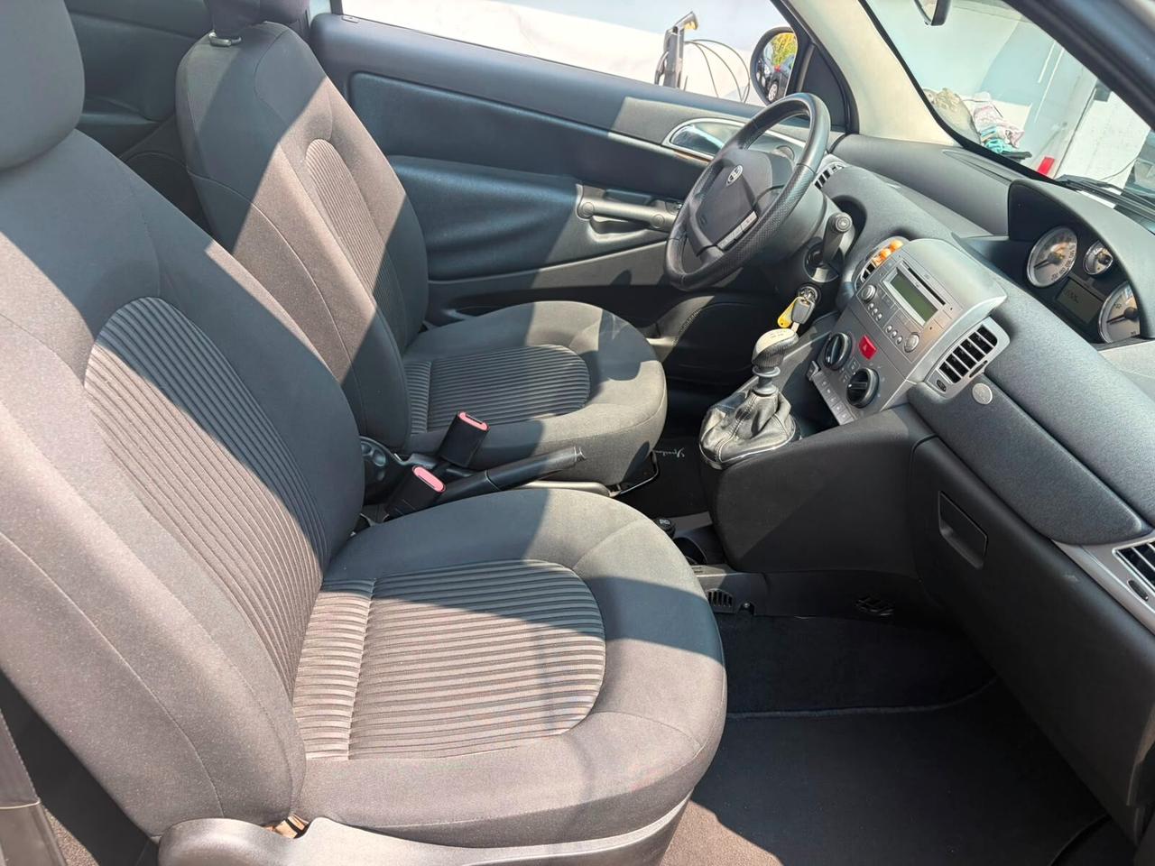 Lancia Ypsilon 1.2 Diva