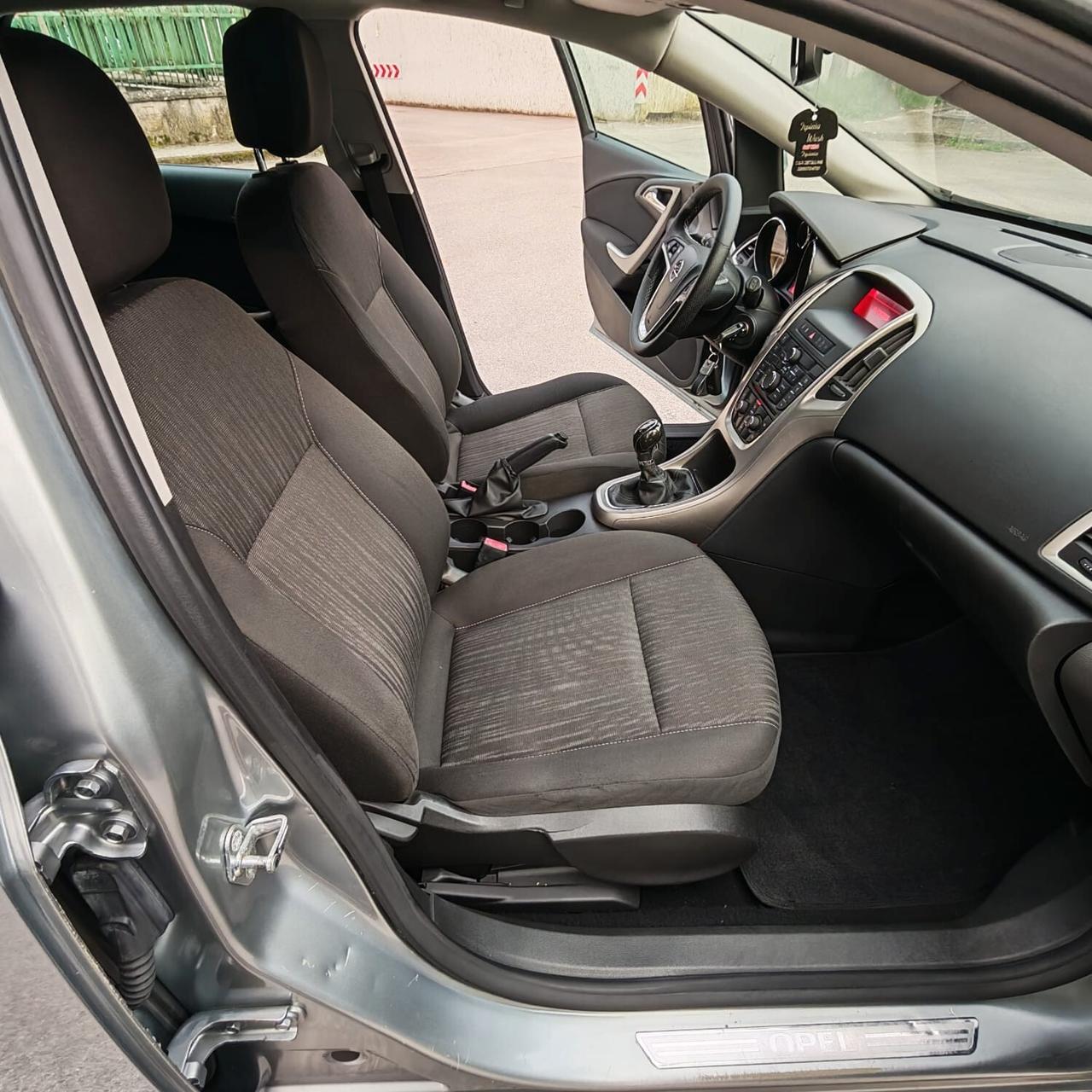 Opel Astra 1.7 CDTI 110CV Sports Tourer Elective