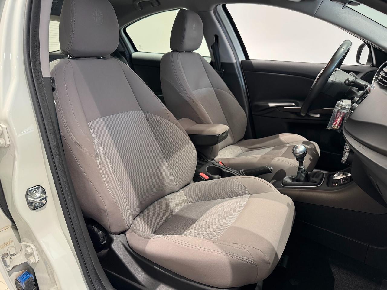 Alfa Romeo Giulietta 1.6 JTDm-2 105 CV Distinctive