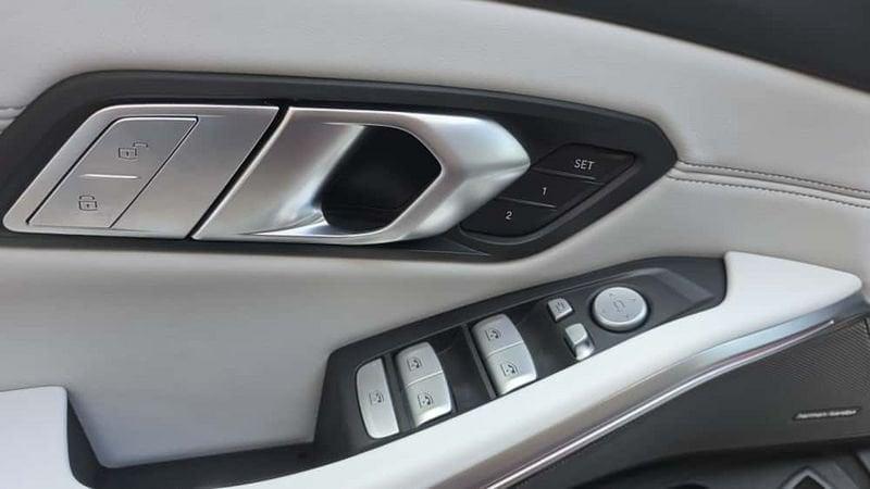 BMW M3 Touring M3 Competition xDrive Touring auto CARBON PACK