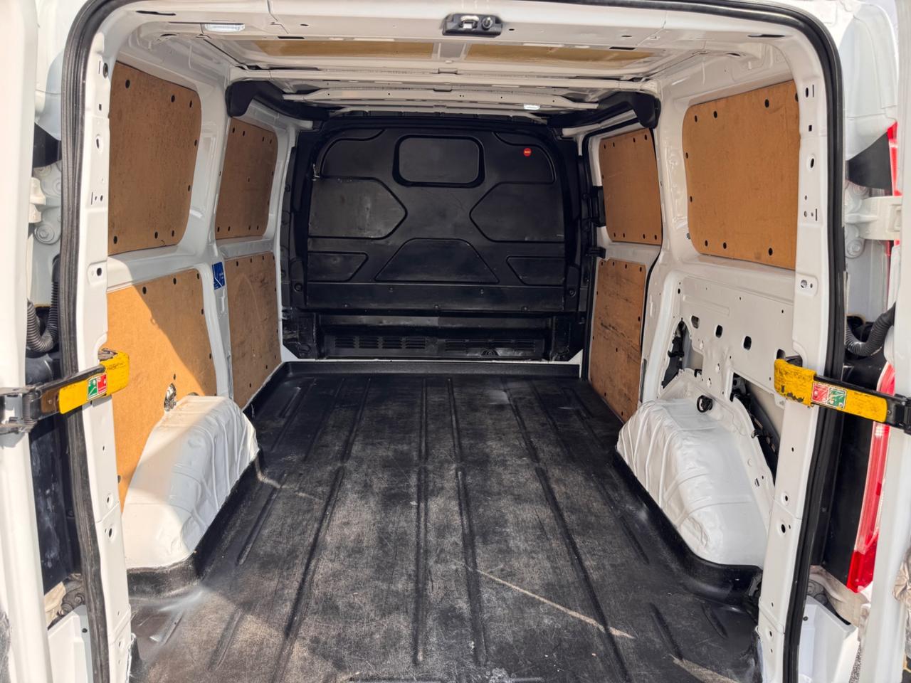 Ford Transit Custom 2.0 TDCI L2 TUTTO TAGLIANDATO PERFETTO!