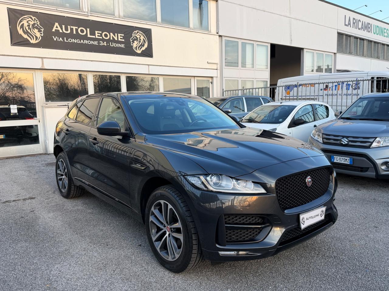 Jaguar F-Pace 2.0 D 180CV R-Sport BLACK EDITION 30 di 100