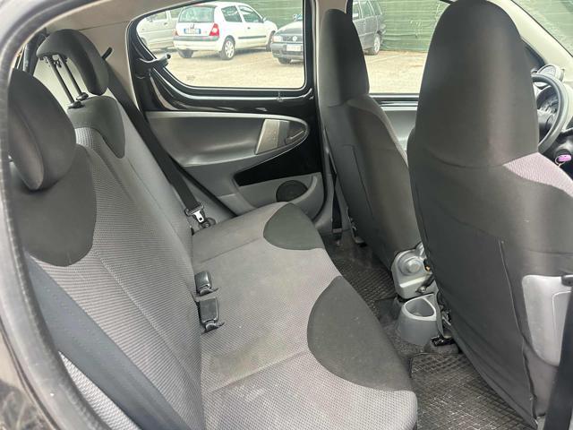 TOYOTA Aygo Stupenda Bellissima 1.0 12V VVT-i 5P Sol