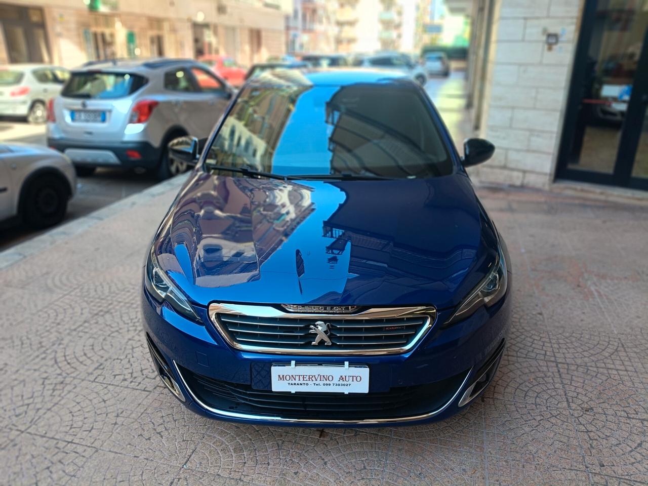 Peugeot 308 1.6HDi 120 GT Line-NAVY-Euro 9990-