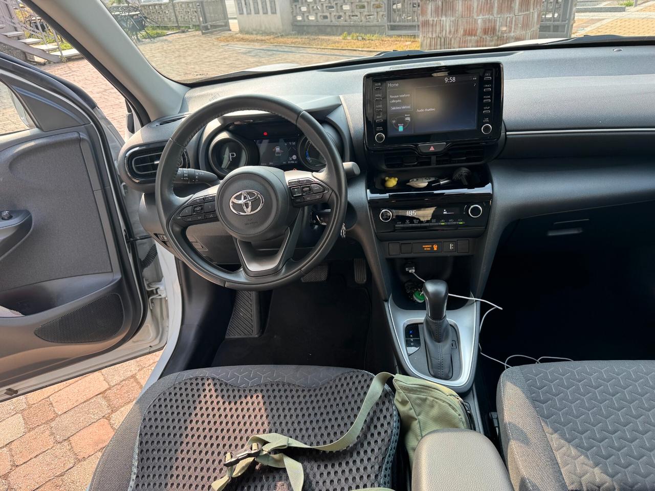 Toyota Yaris Cross 1.5 Hybrid 5p. E-CVT Business 85kw