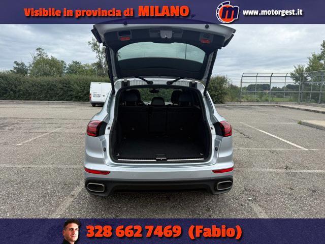 PORSCHE Cayenne 3.0 Diesel Platinum Edition