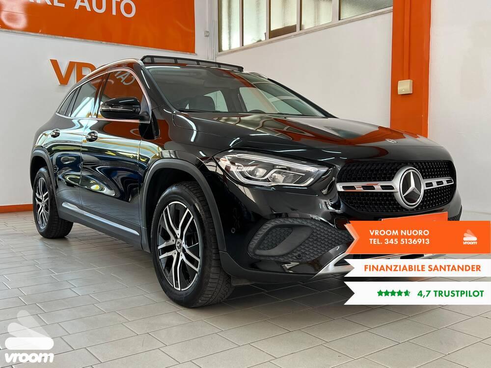 MERCEDES GLA (H247) GLA 220 d Automati...