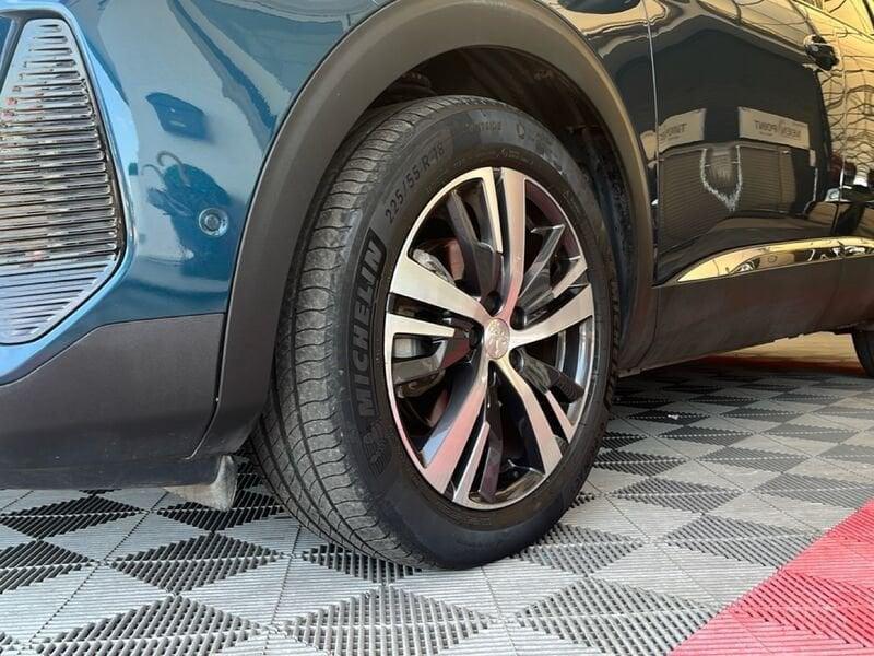 Peugeot 3008 BlueHDI 130 EAT8 S&S Allure Pack
