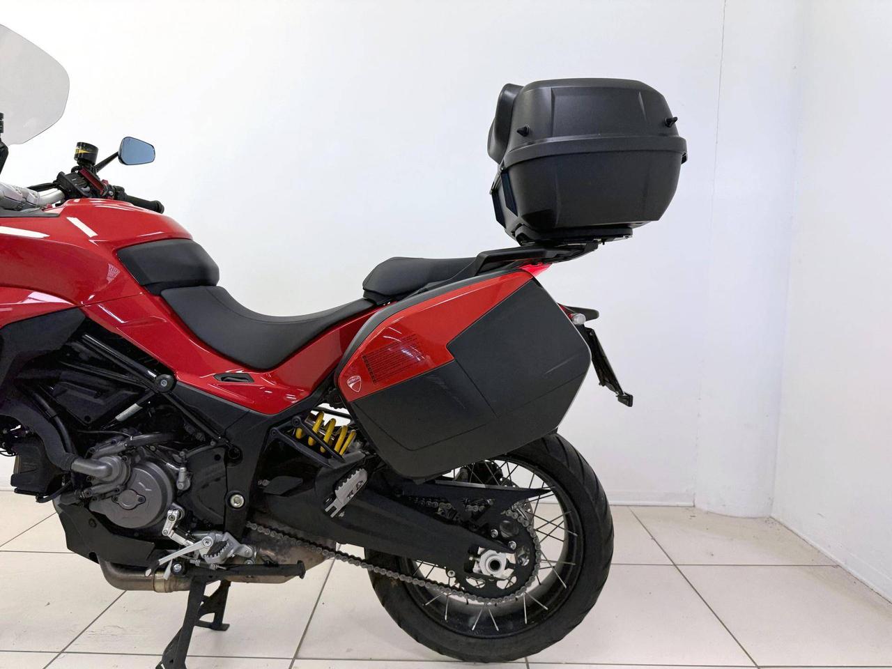 DUCATI Multistrada V2 950 Red