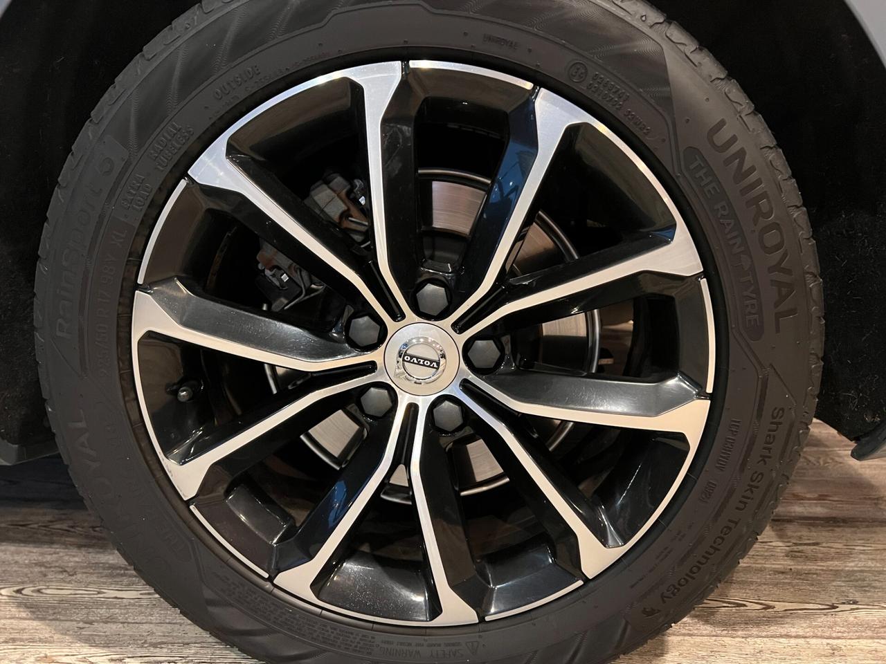 Volvo V60 MILD HYBRID / UNIPROP