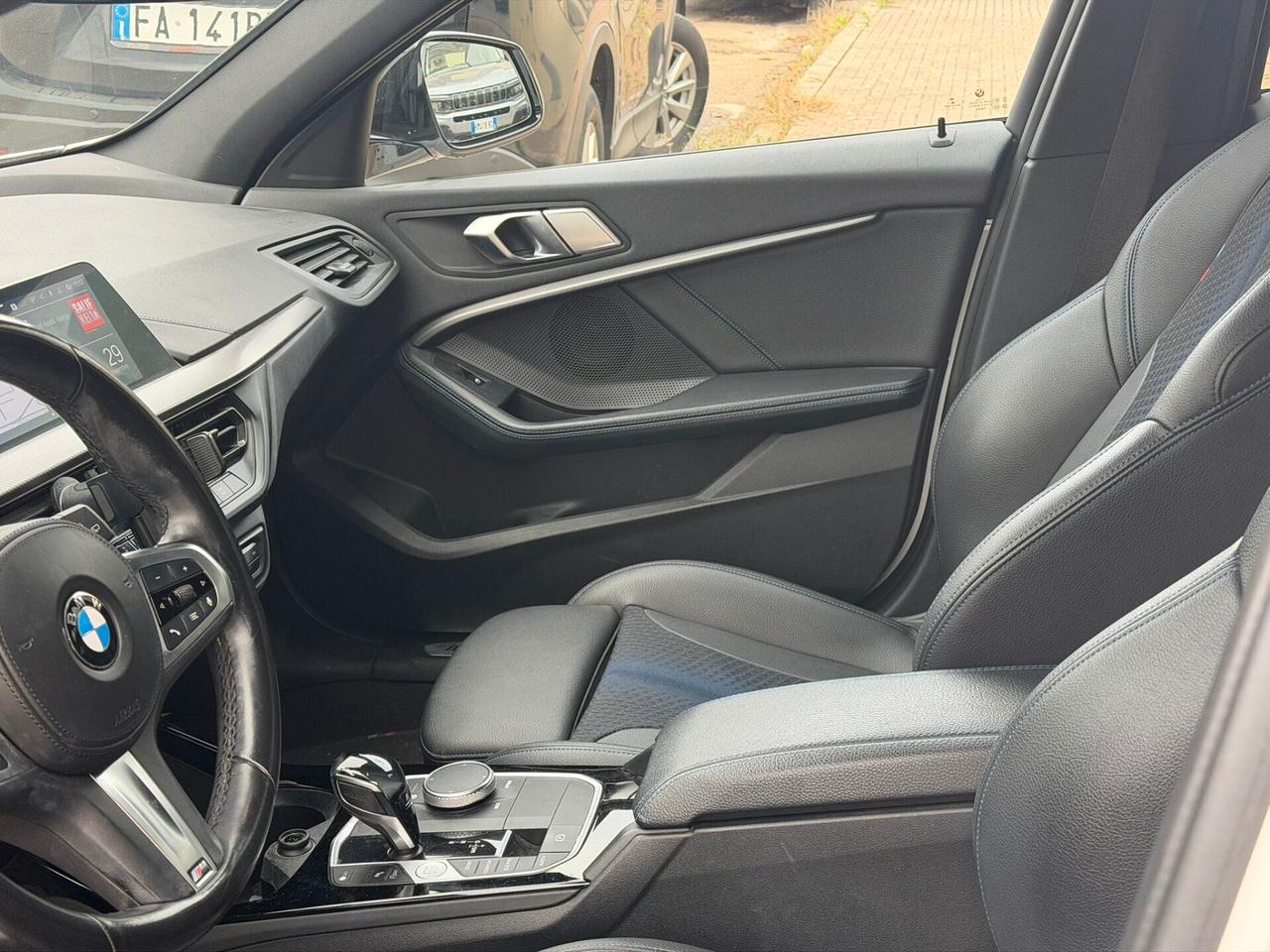 Bmw 116d DIESEL AUTOMATICO MSPORT 2022