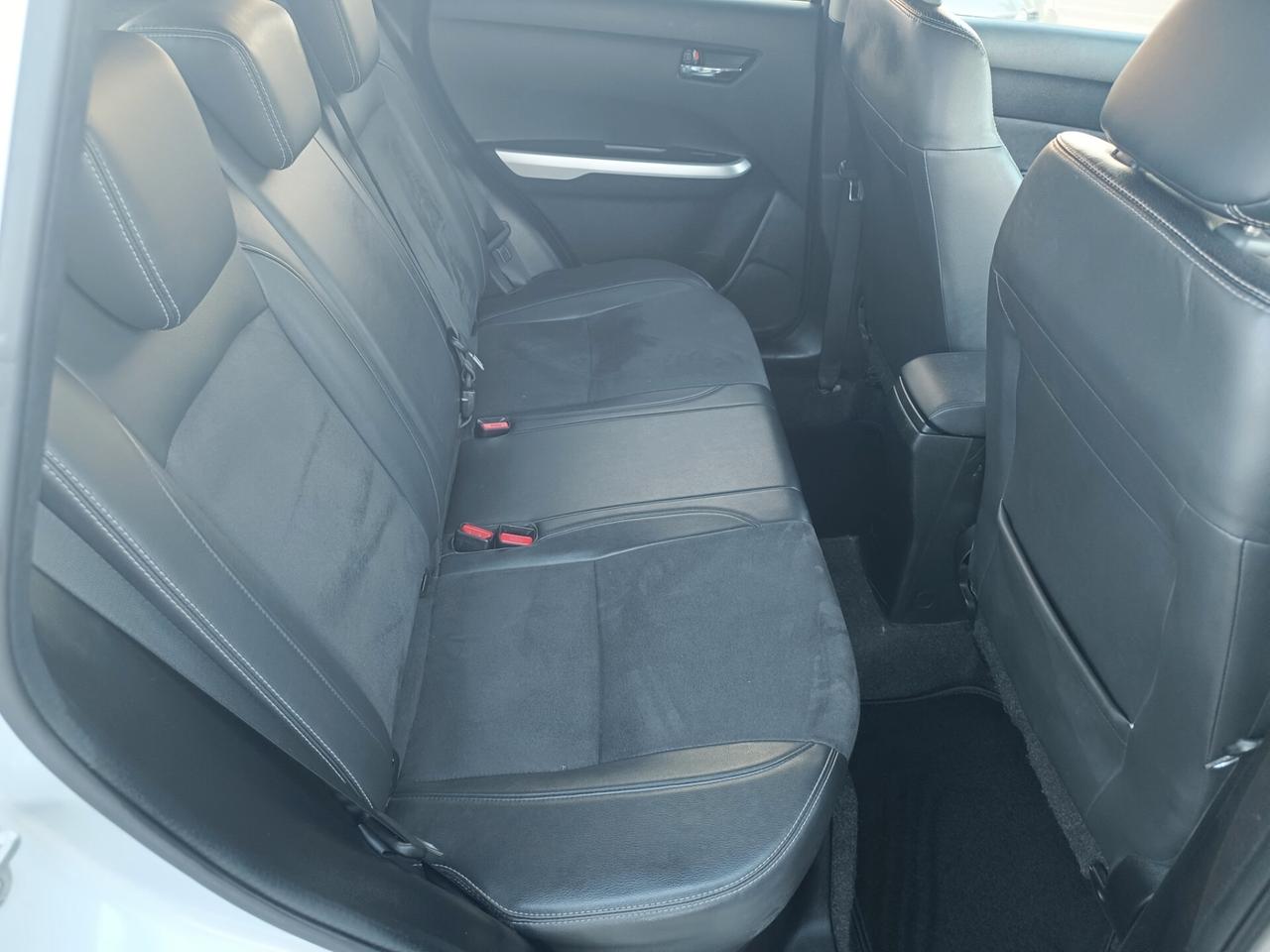 Suzuki Vitara 1.6 DDiS 4WD AllGrip V-Top