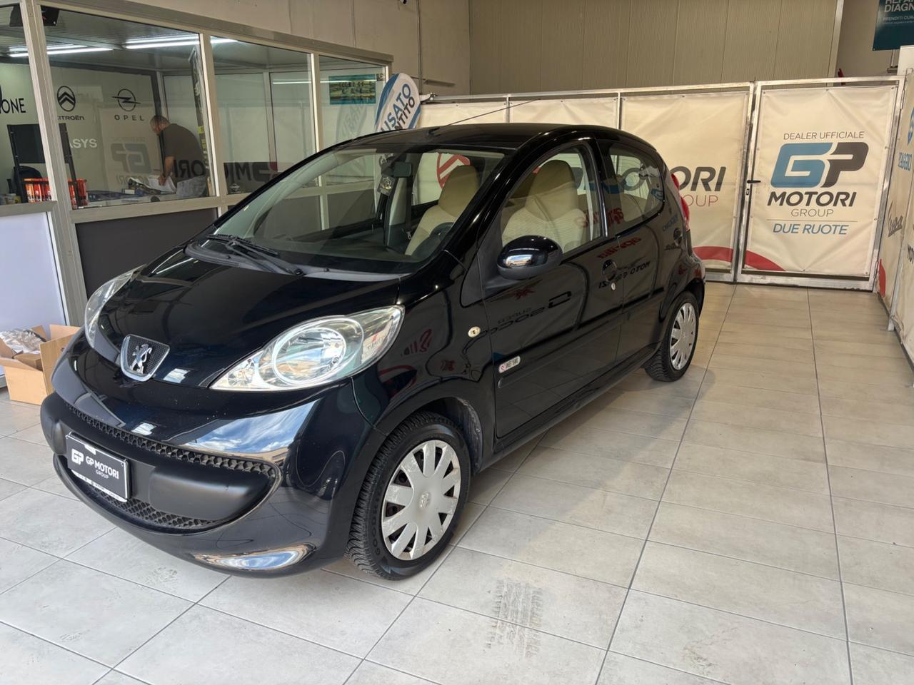 Peugeot 107 1.0 68CV 5p. Sweet Years