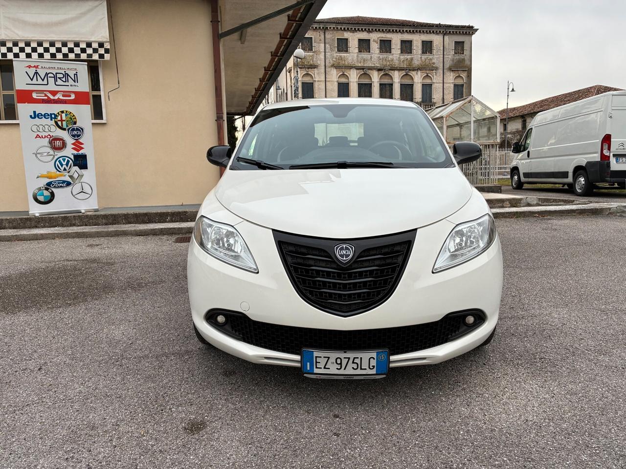 Lancia Ypsilon 1.2 69 CV GPL Ecochic Elefantino