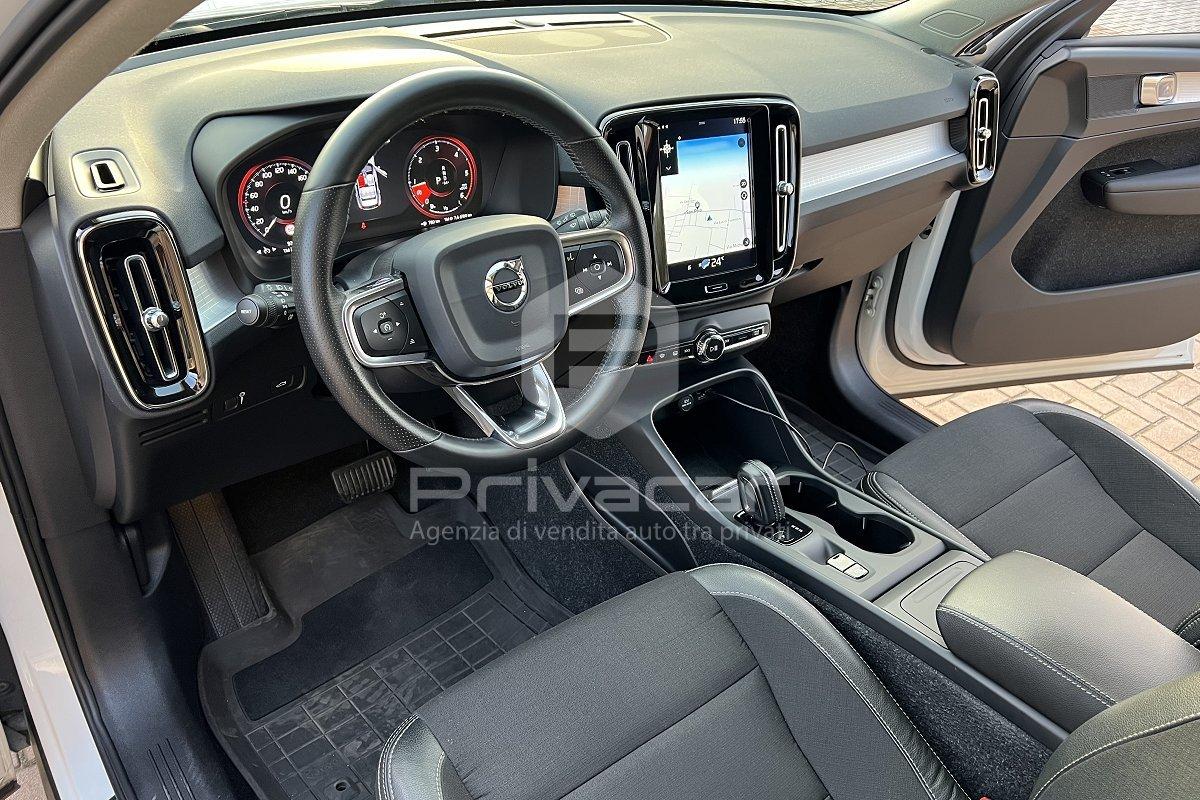 VOLVO XC40 D3 Geartronic Momentum