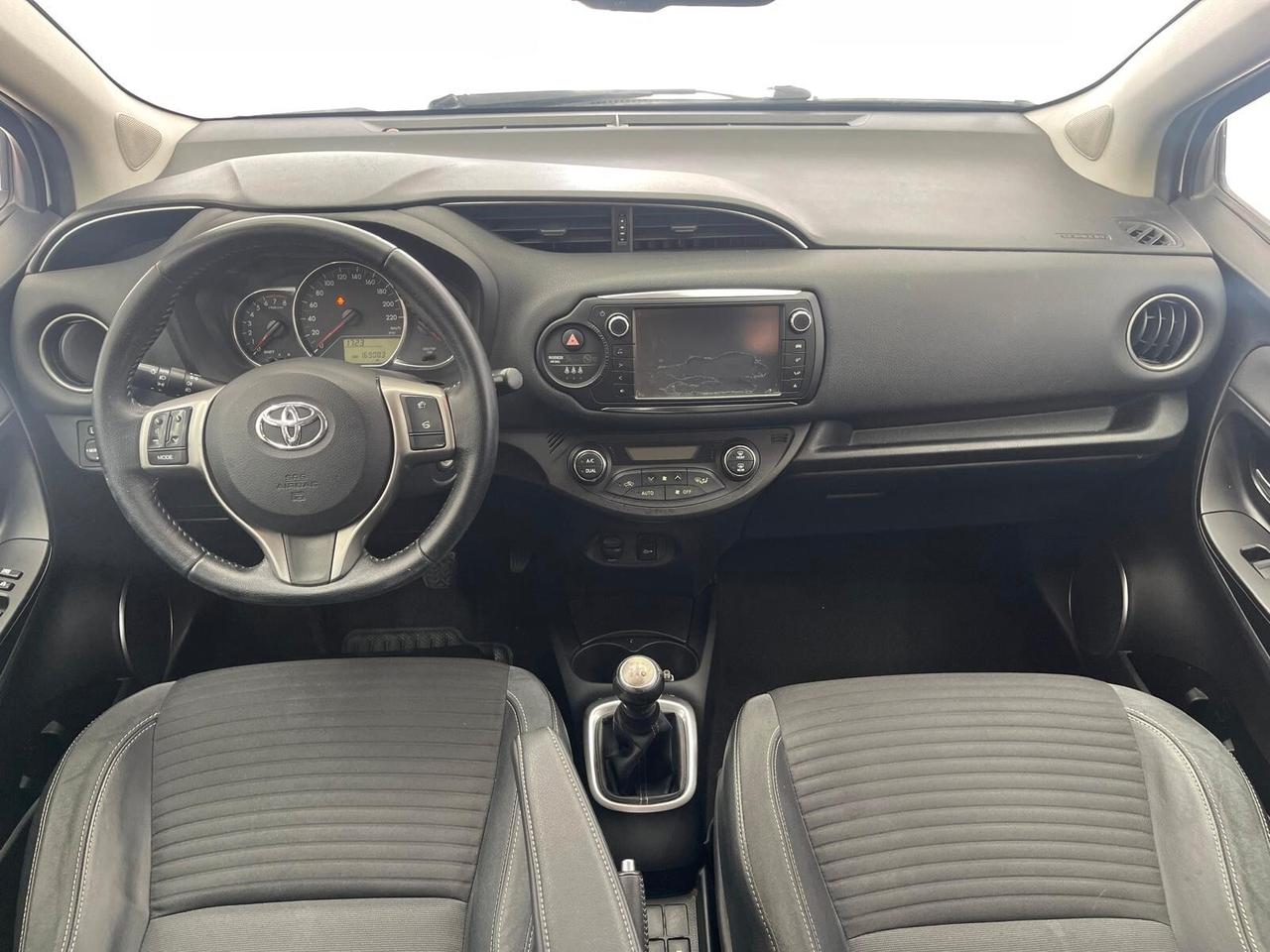 Toyota Yaris 1.0 5 porte GPL RETROCAMERA PRONTA CONSEGNA FINANZIBILE SENZA BUSTA PAGA