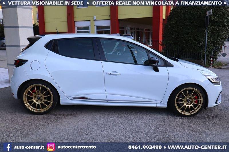Renault Clio RS Trophy 220CV 5p AKRAPOVIC