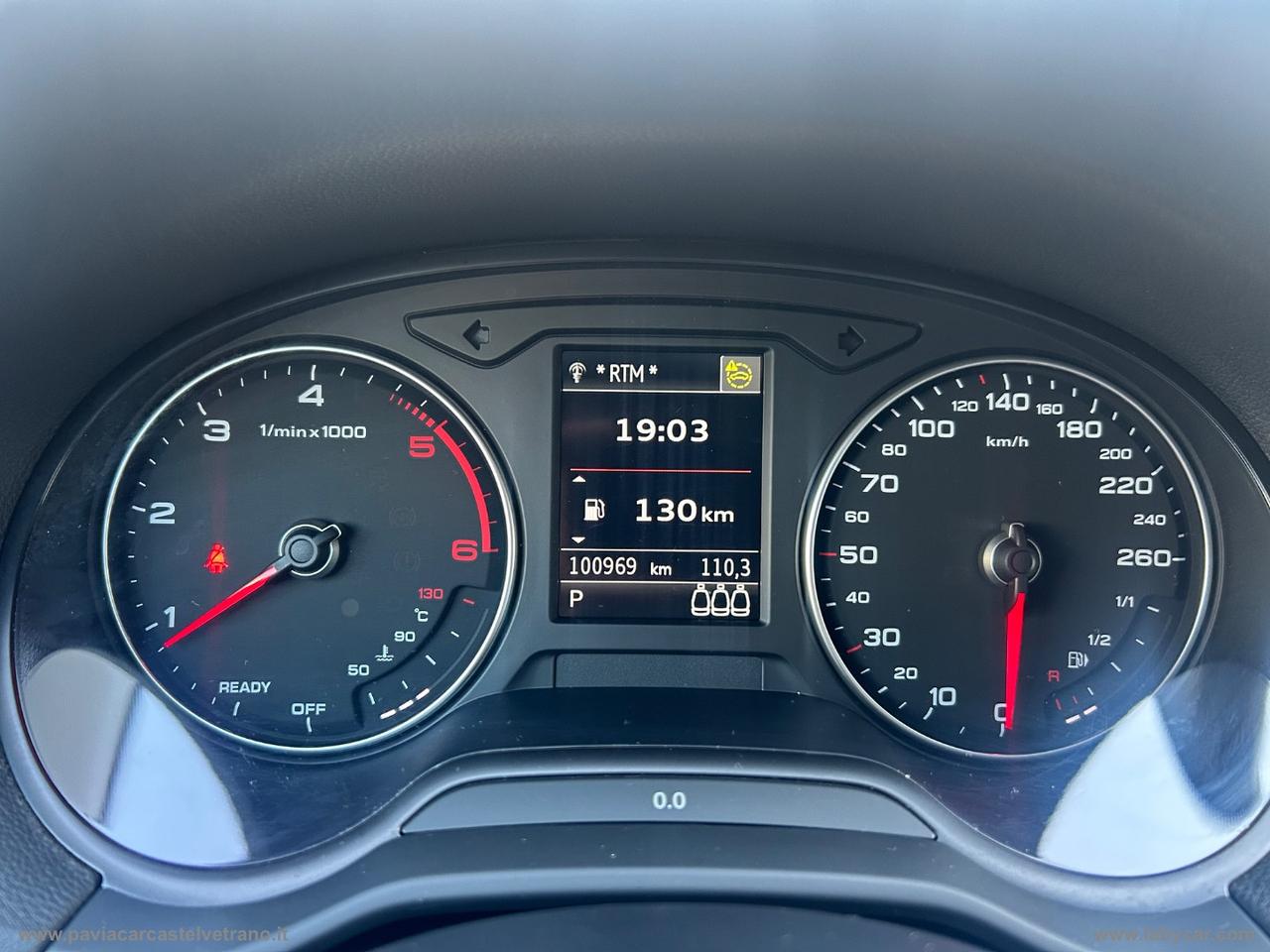 AUDI Q2 30 TDI S tronic Identity Black