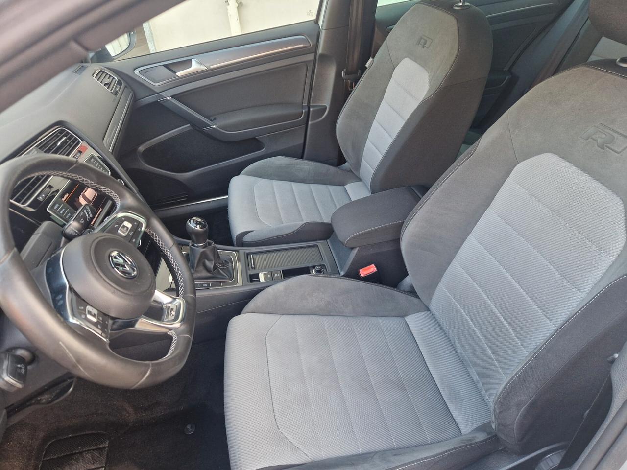 Volkswagen Golf 1.6 TDI 110 CV 5p. Sport Edition BlueMotion R-Line