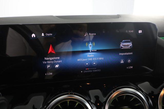 MERCEDES-BENZ CLA sse GLA GLA 180 d Automatic Premium