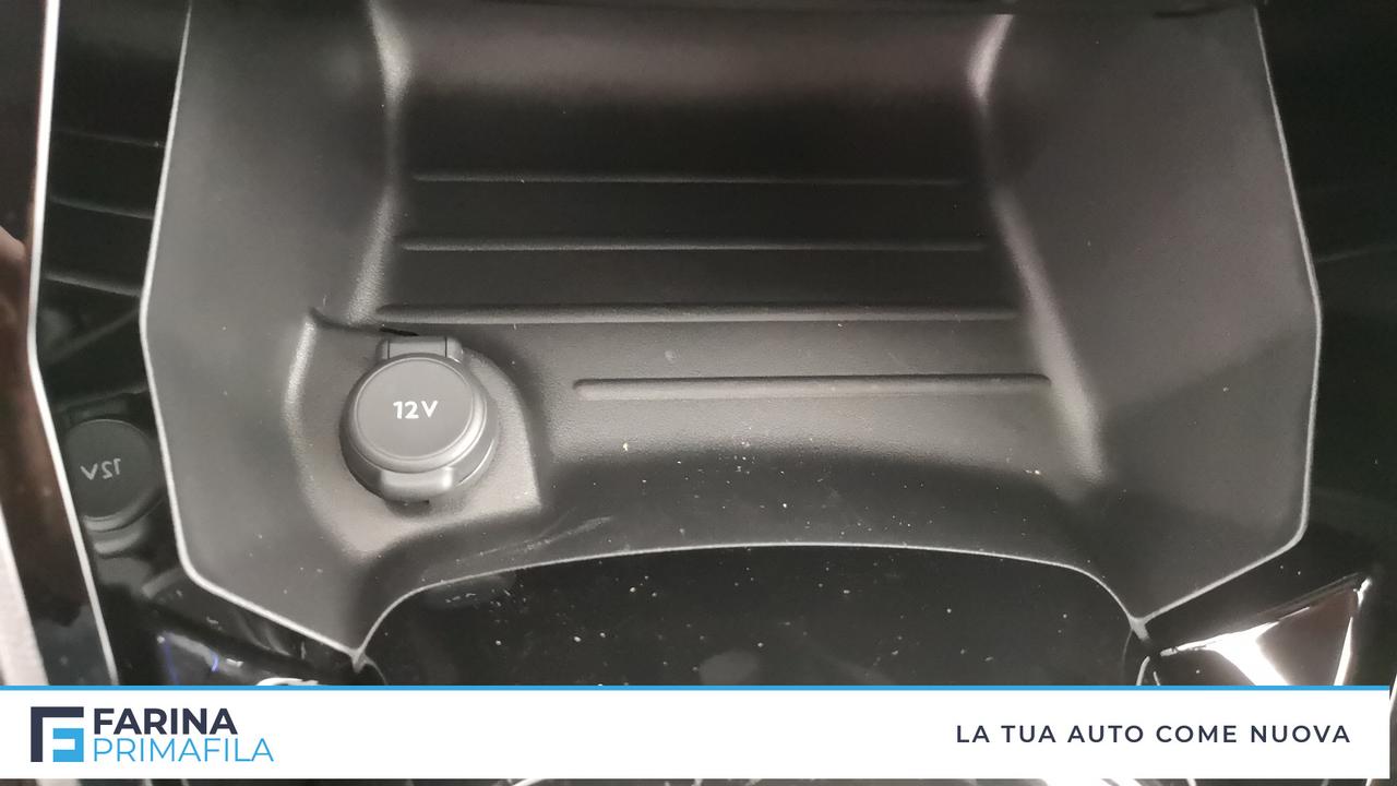 PEUGEOT 2008 1.2 hybrid GT 136cv e-dcs6