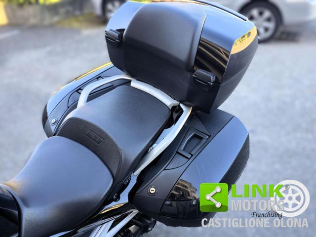 BMW R 1250 RT Triple Black