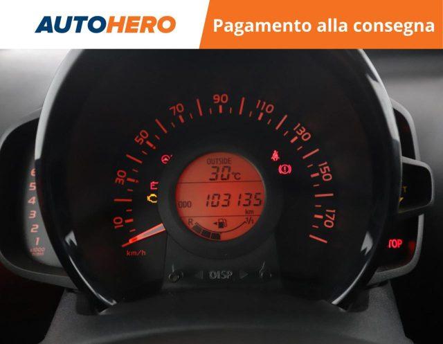 TOYOTA Aygo 1.0 VVT-i 69 CV 5 porte x-play