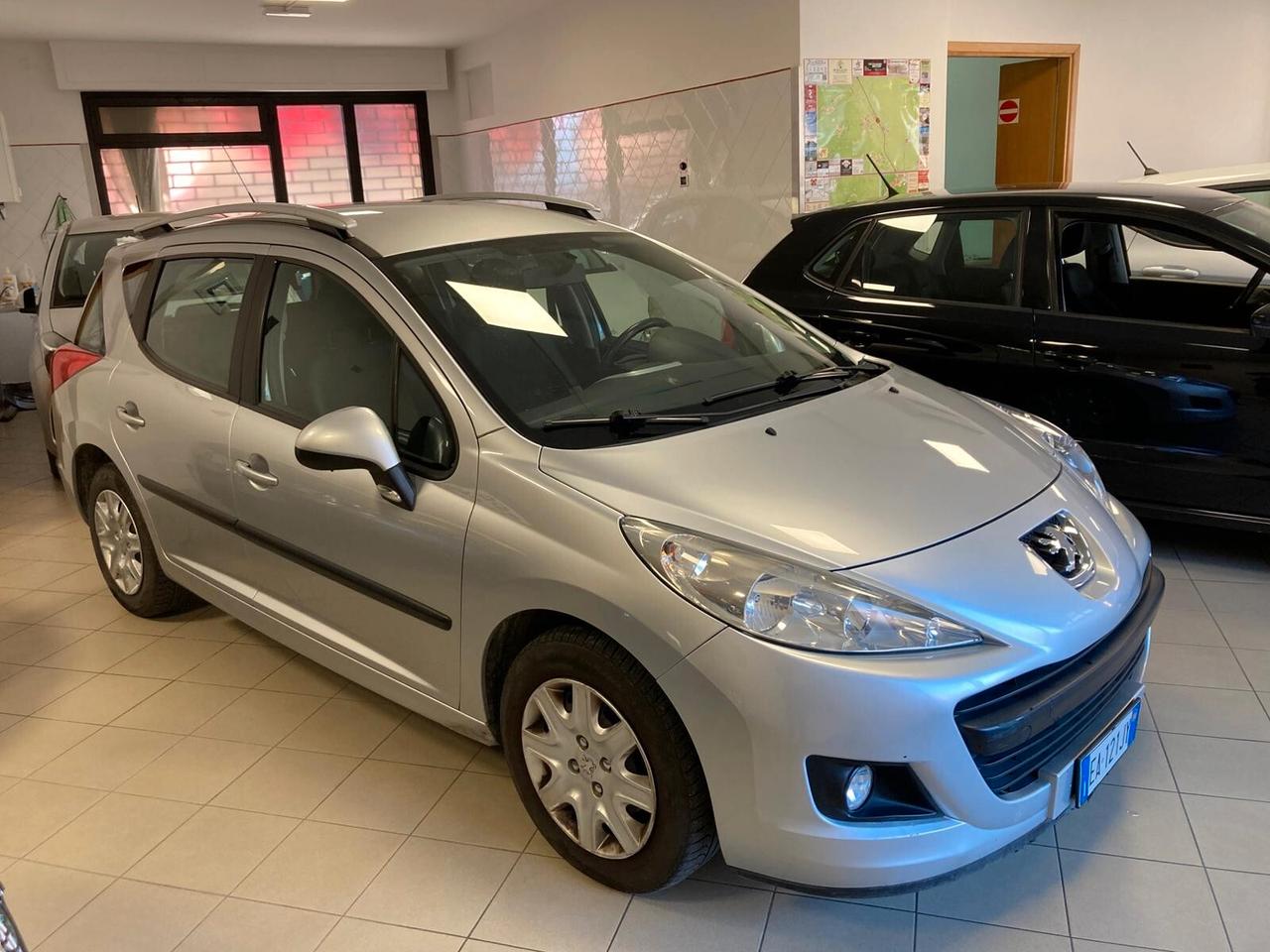 Peugeot 207 1.6 8V HDi 93CV SW X Line