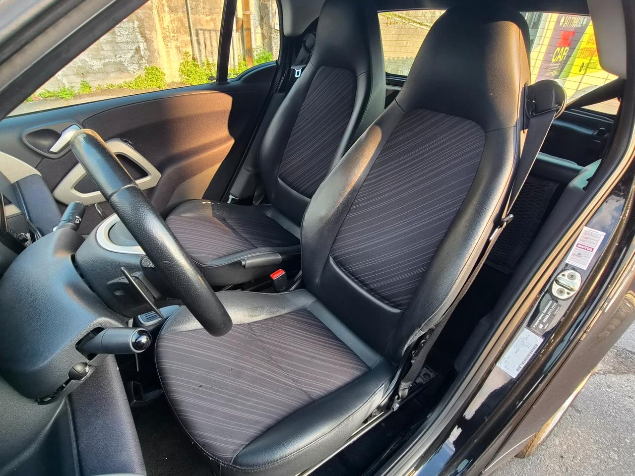 Smart ForTwo 1000 62 kW coupé passion