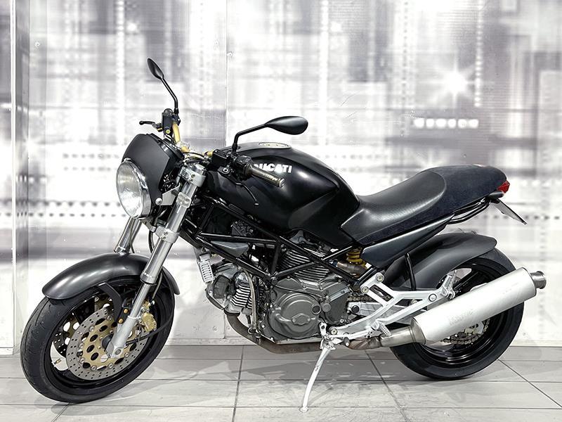 Ducati Monster 750
