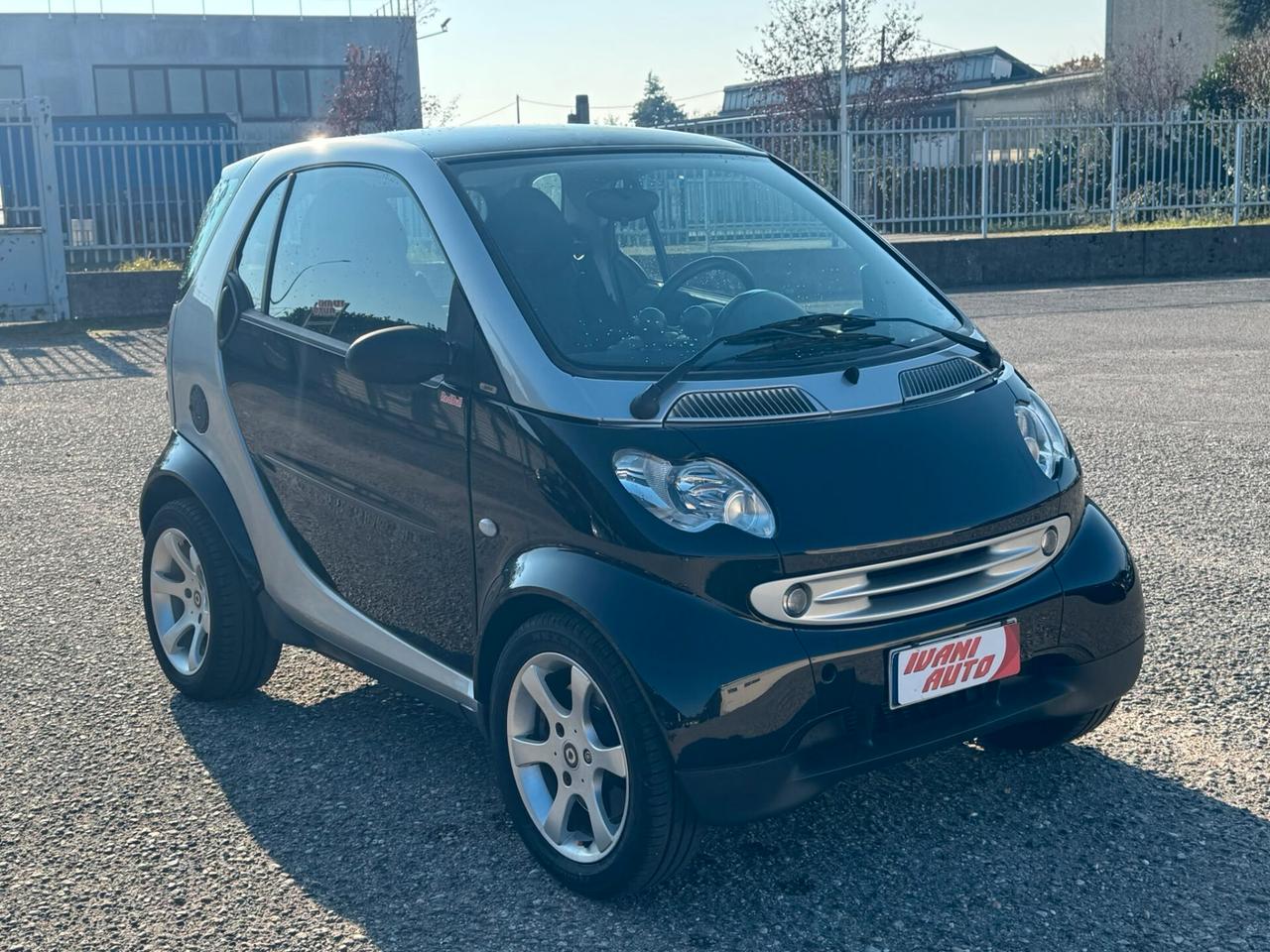 Smart ForTwo 700 coupé passion (45 kW)