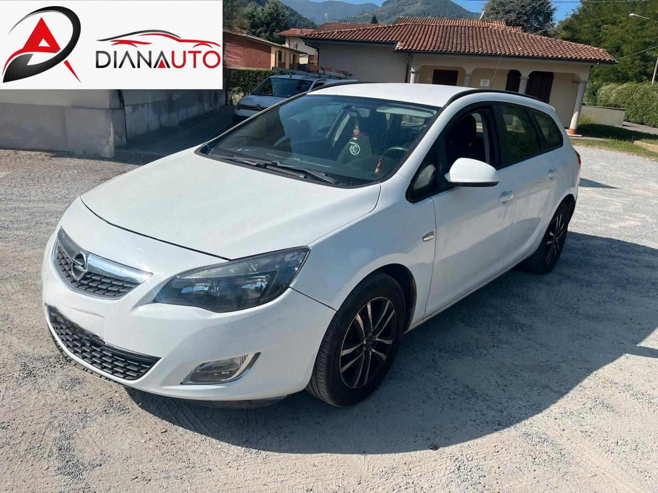 Opel Astra 2.0 CDTI 165CV Sports Tourer Cambio Automatico
