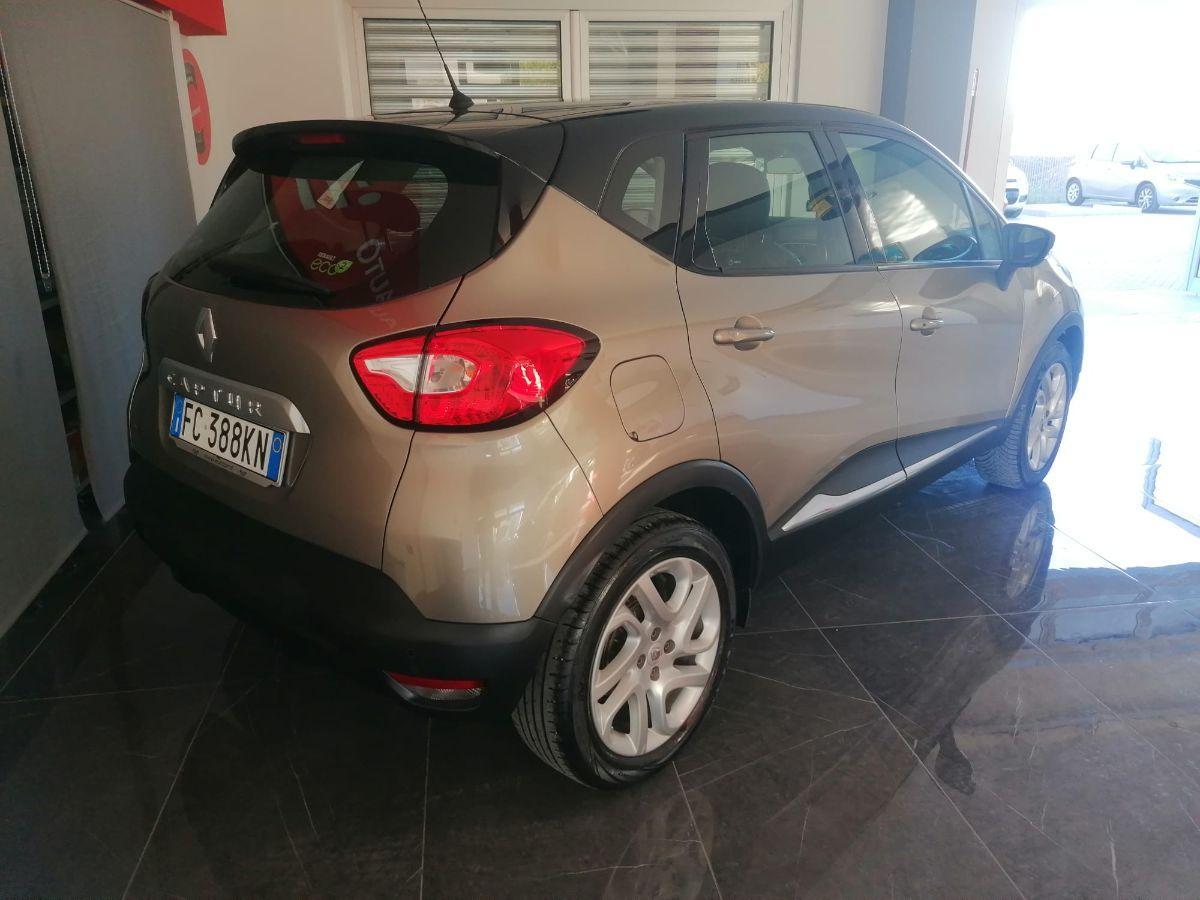 RENAULT - Captur - dCi 8V 110 CV S&S Energy Intens