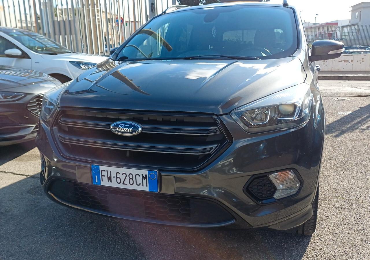 Ford Kuga 1.5 TDCI 120 CV S&S 2WD ST-Line