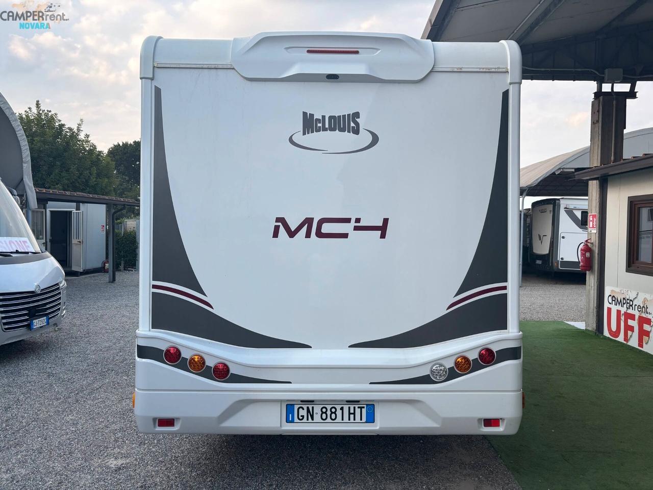 MCLOUIS MC4 860G - Semintegrale con letto matrimoniale in coda e letto basculante
