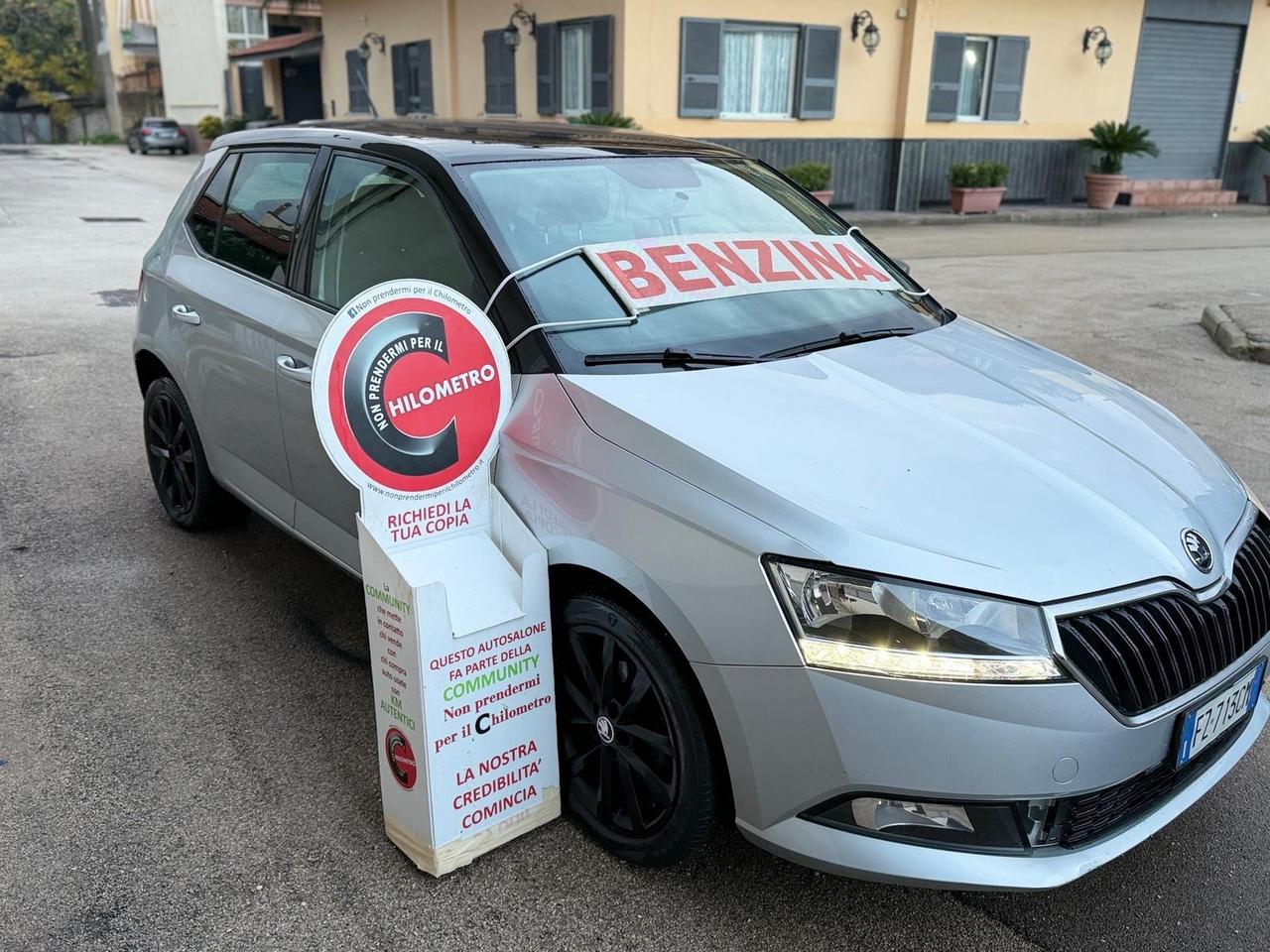 Skoda fabia led bicolore 2021 full opt 95,000 certificati