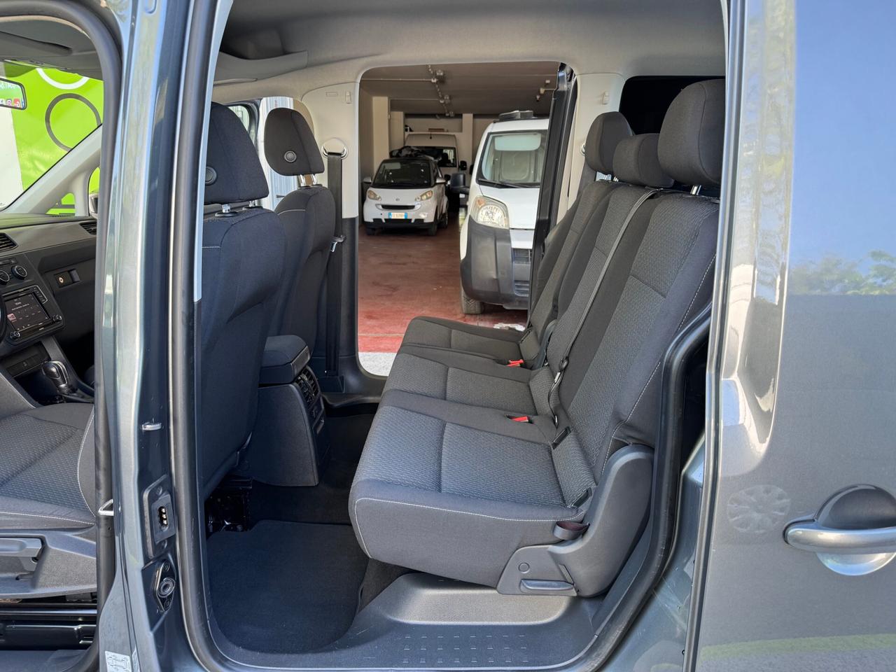 Volkswagen Caddy 2.0 TDI DSG 5P N1 GARANZIA 24MESI