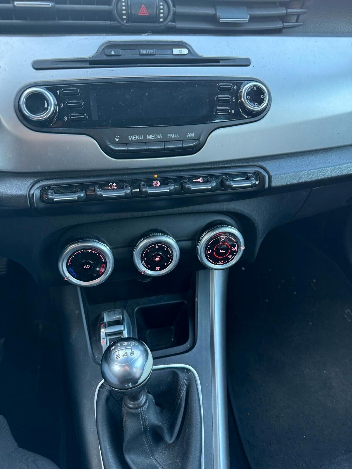 Alfa Romeo Giulietta 2.0 JTDm-2 140 CV Exclusive - NEOPATENTATI